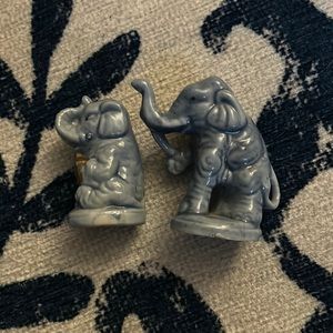 Glass elephants 2” and 2 1/2”.